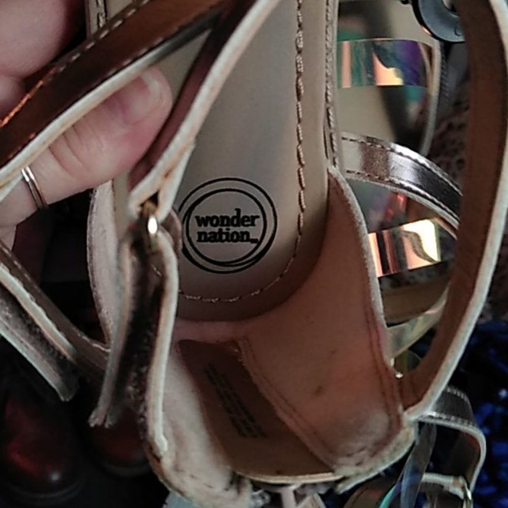 Sandals - Picture 4 of 6